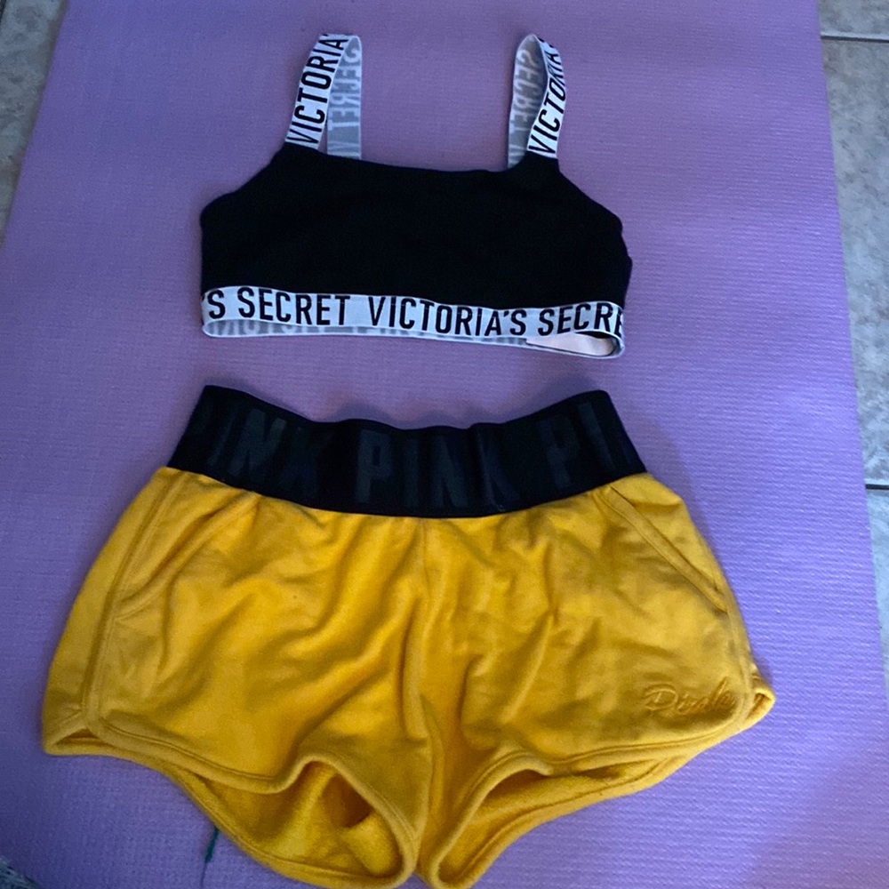 Womens top/bottom